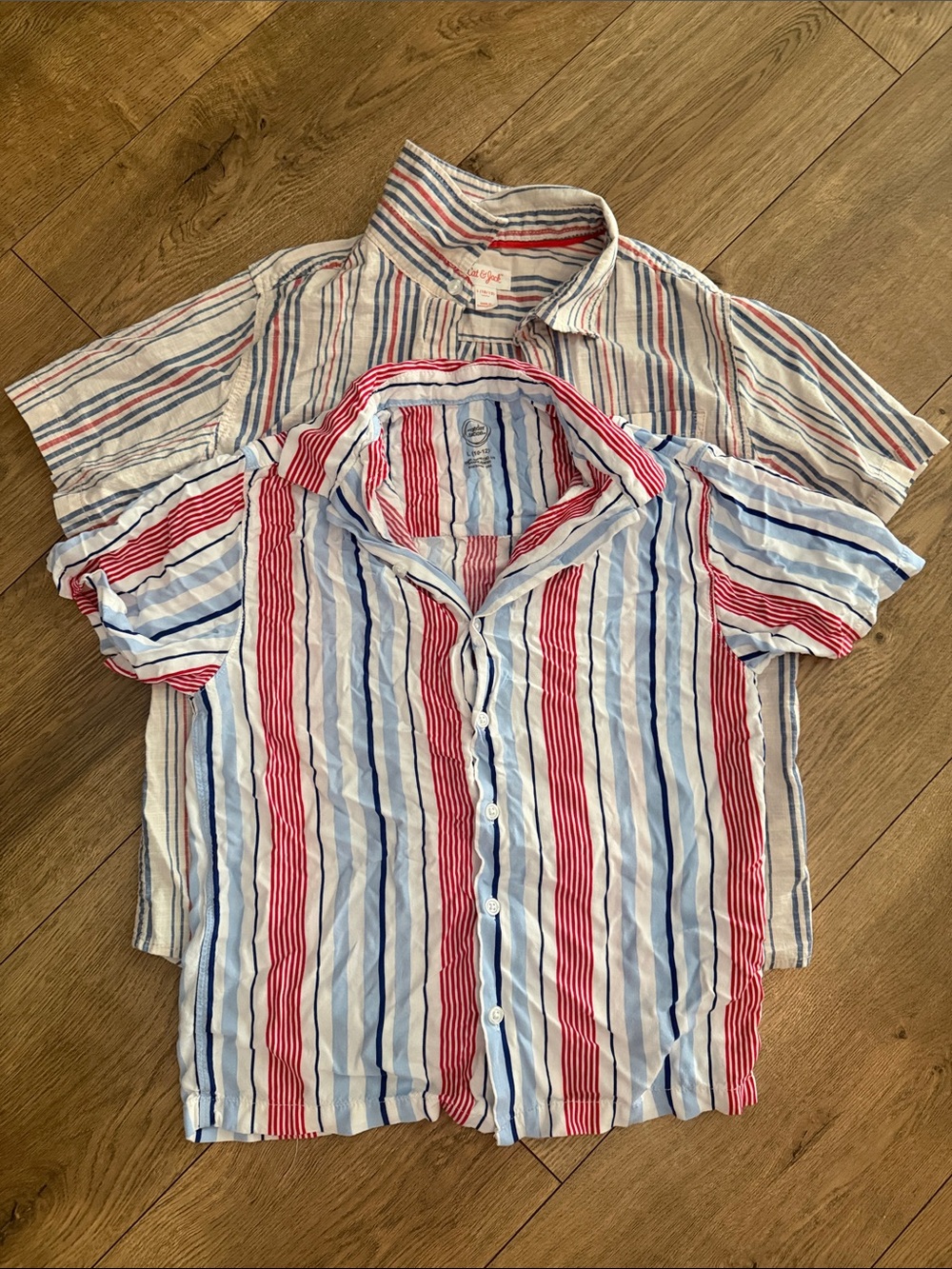 Patriotic Boys Short Sleeve Button Down Shirts - L